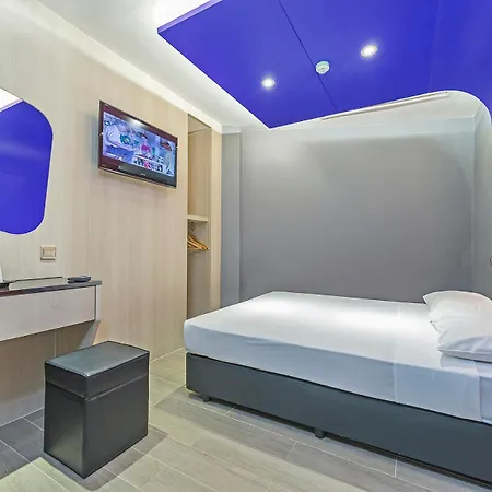 Hotel 81 Lavender-2