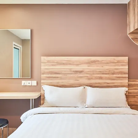 Ibis Budget Singapore Crystal-3